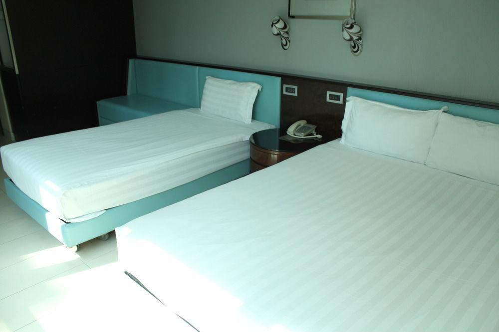 Hong Kong King'S Hotel Екстер'єр фото
