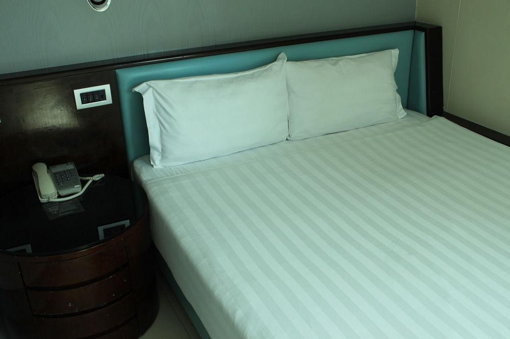 Hong Kong King'S Hotel Екстер'єр фото
