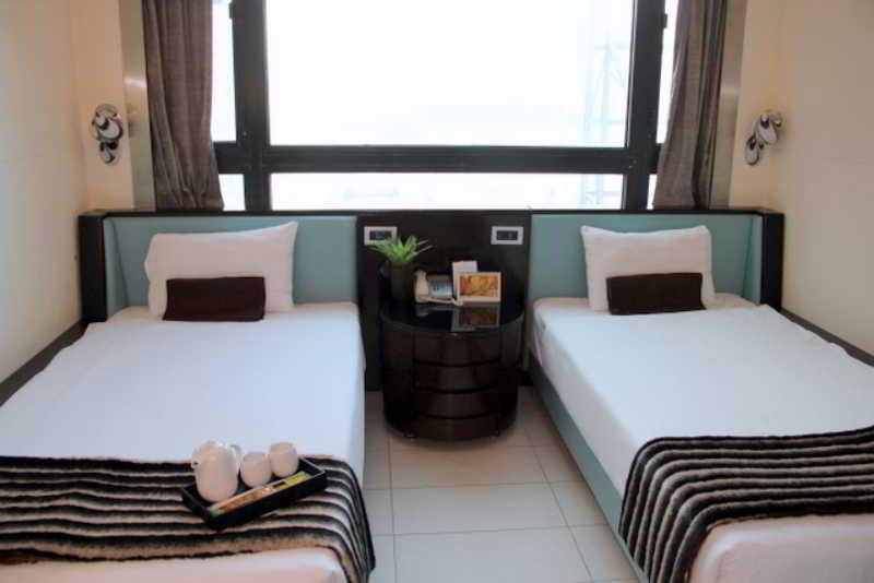 Hong Kong King'S Hotel Екстер'єр фото